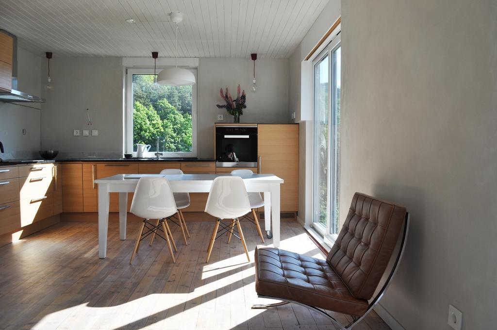 Hei Og Hav - I Torbjorn Egners Ferierike Mandal Exterior photo
